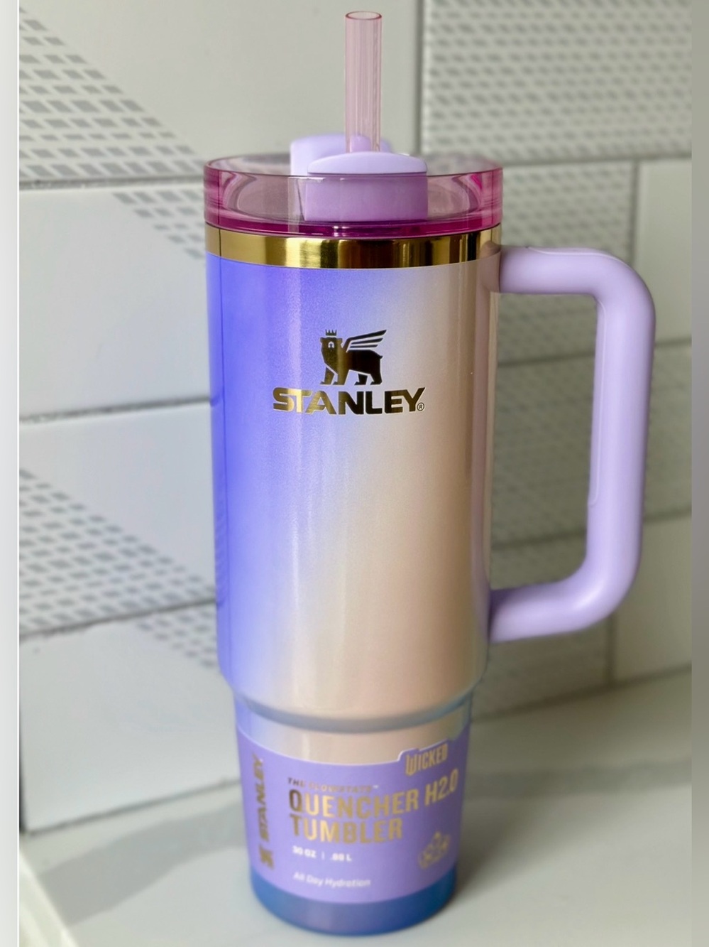 BNWT Stanley x wicked for good - Glinda for good - 30oz tumbler quencher